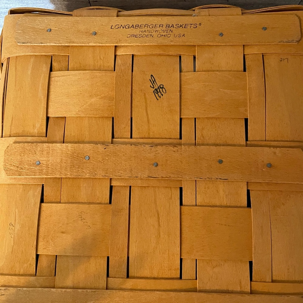 Longaberger 1998 All American Pie Basket - Picture 4 of 4